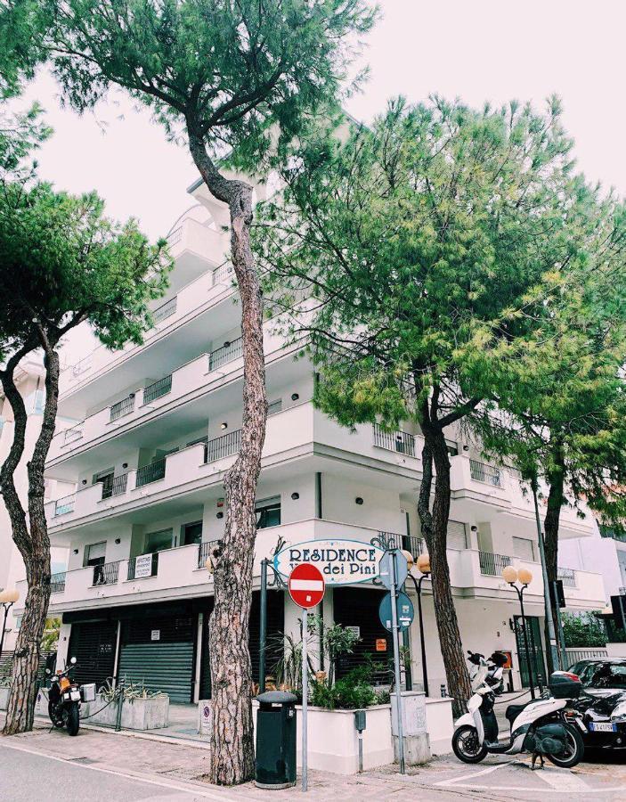 Residence Villa Dei Pini Ρίμινι Εξωτερικό φωτογραφία