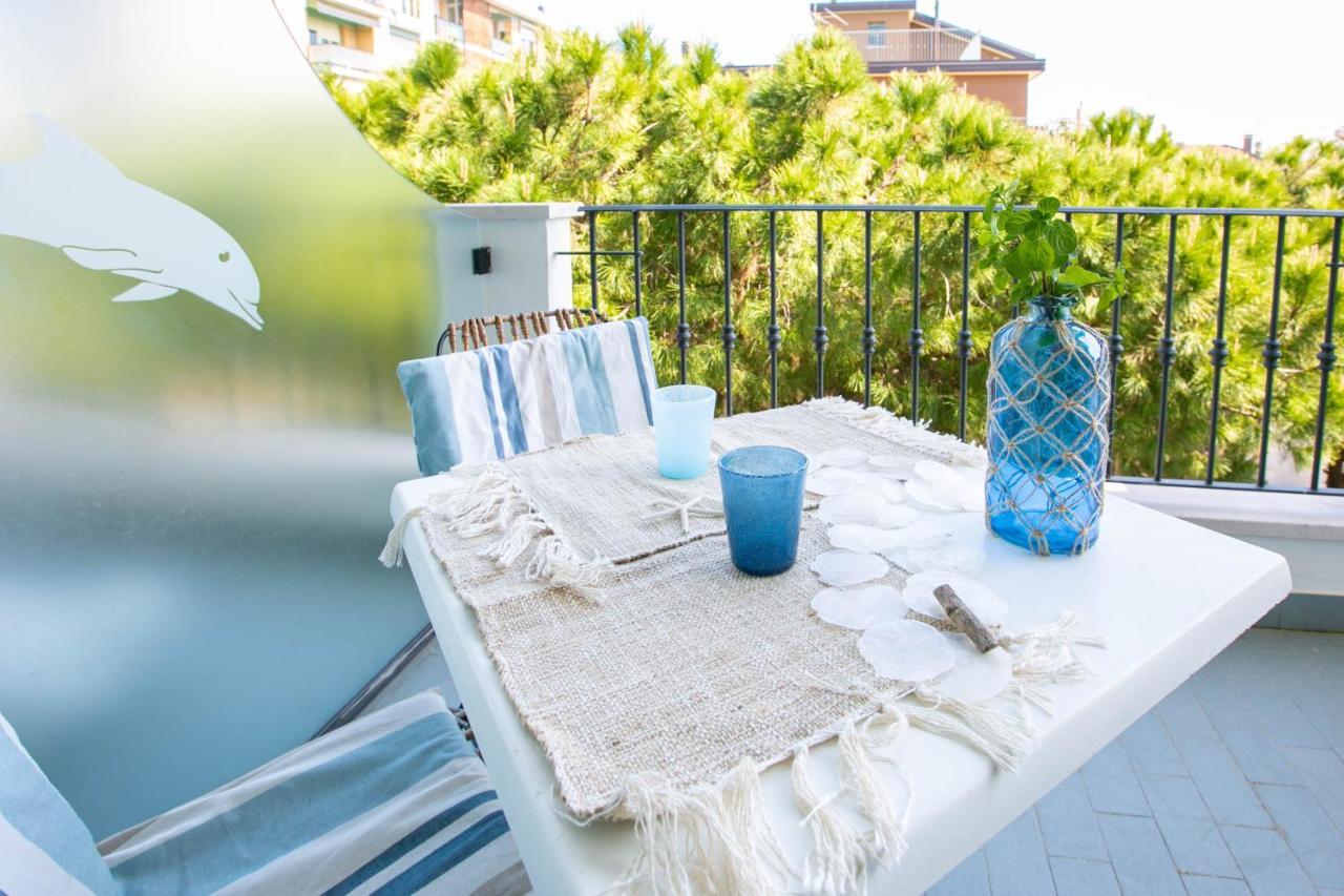 Residence Villa Dei Pini Ρίμινι Εξωτερικό φωτογραφία