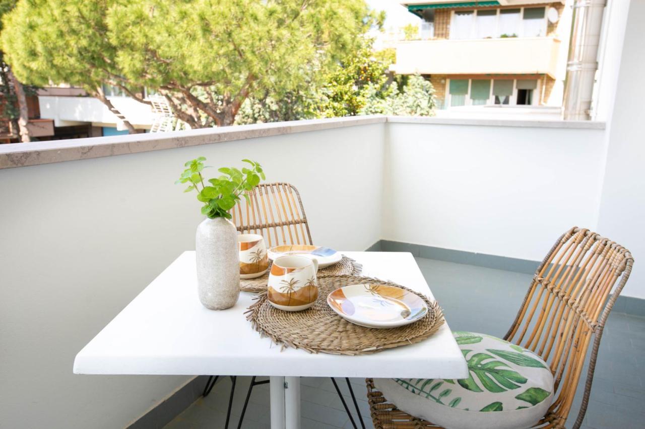 Residence Villa Dei Pini Ρίμινι Εξωτερικό φωτογραφία