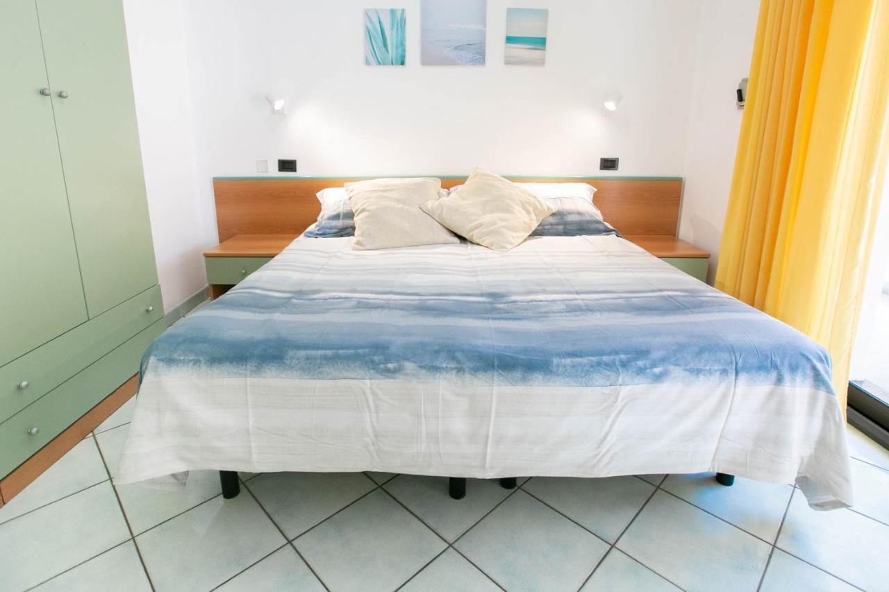 Residence Villa Dei Pini Ρίμινι Εξωτερικό φωτογραφία