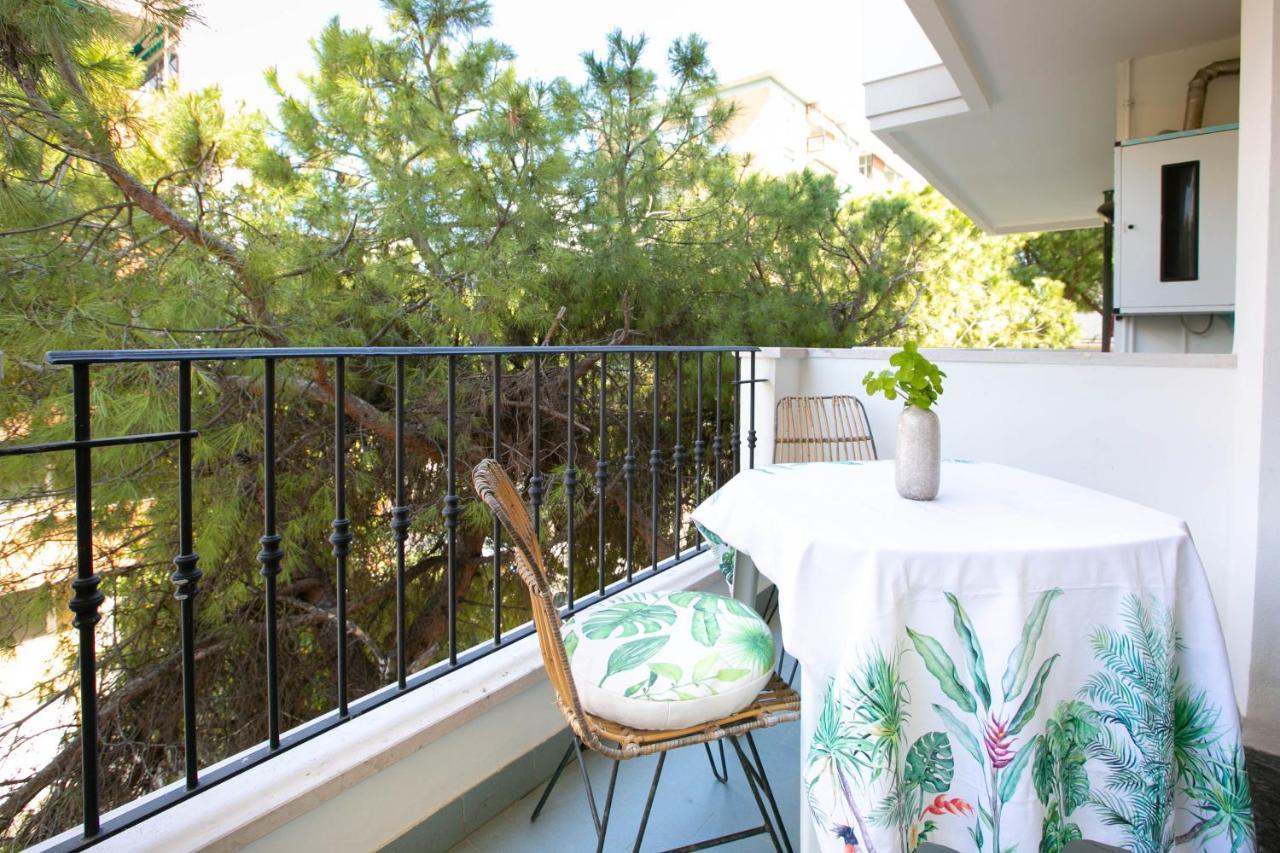 Residence Villa Dei Pini Ρίμινι Εξωτερικό φωτογραφία