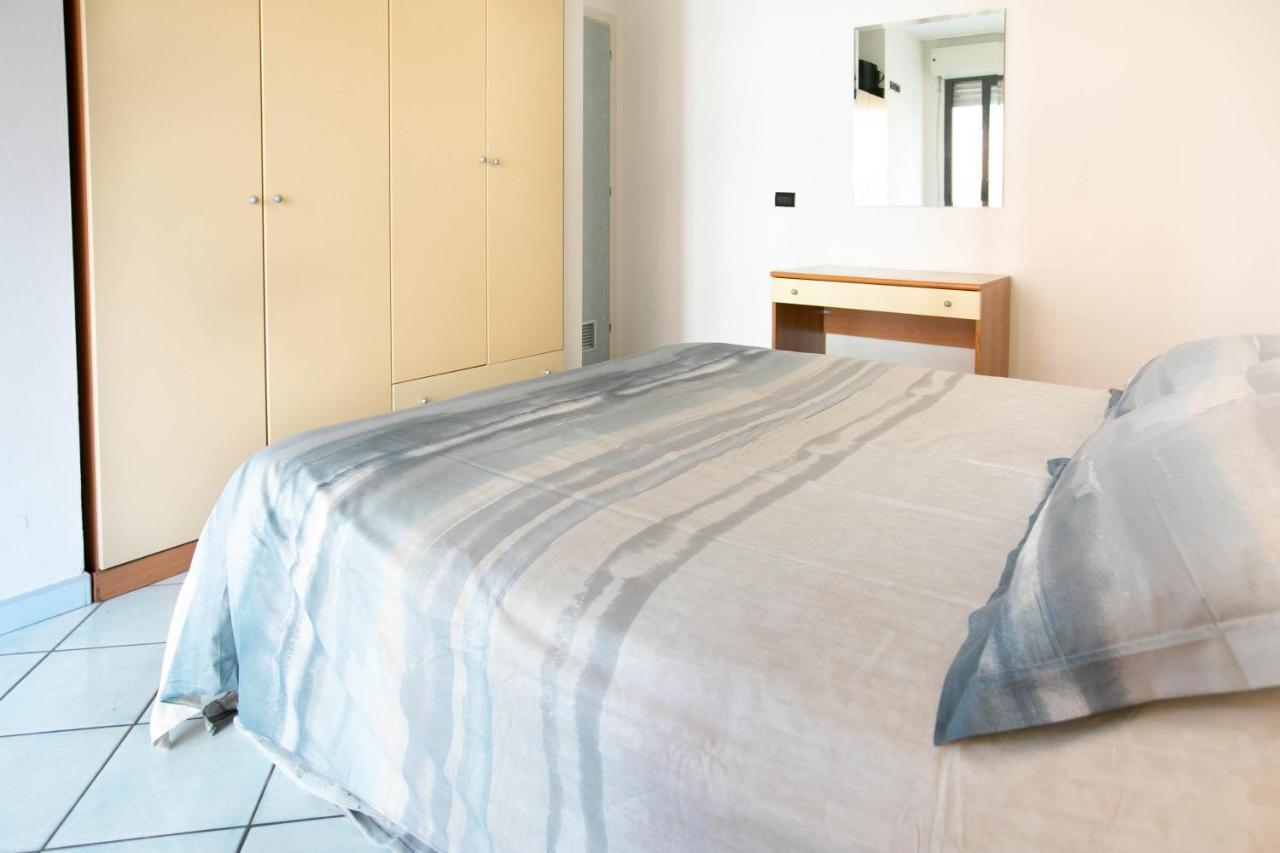 Residence Villa Dei Pini Ρίμινι Εξωτερικό φωτογραφία