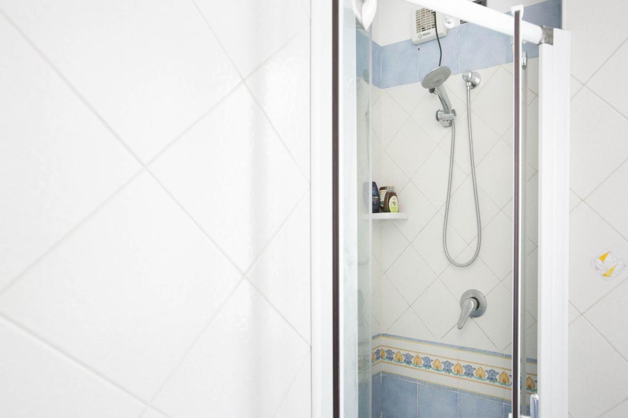 Residence Villa Dei Pini Ρίμινι Εξωτερικό φωτογραφία