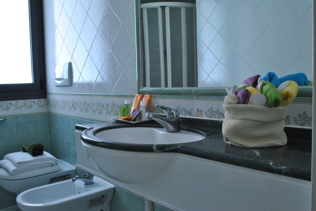 Residence Villa Dei Pini Ρίμινι Εξωτερικό φωτογραφία