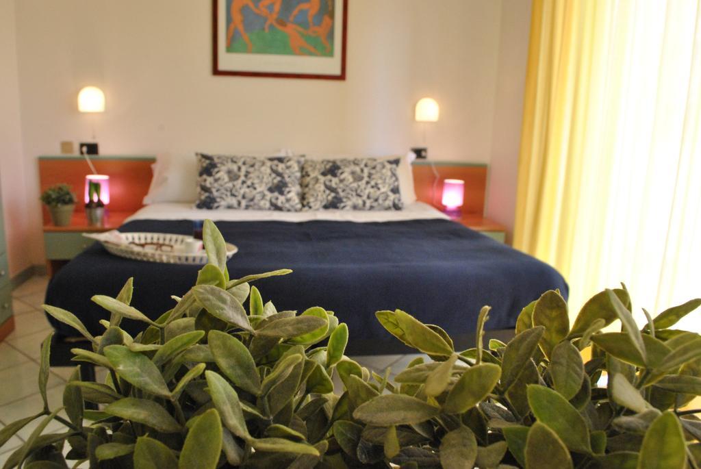 Residence Villa Dei Pini Ρίμινι Εξωτερικό φωτογραφία