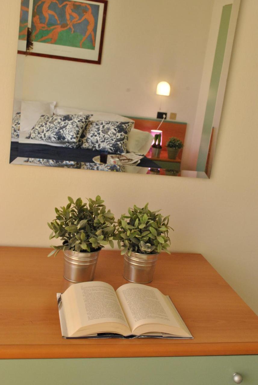 Residence Villa Dei Pini Ρίμινι Εξωτερικό φωτογραφία
